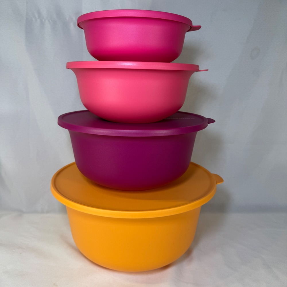 Tupperware Aloha Serving Bowl Set 4 Nesting Bowls with Lids Pink Magenta Orange